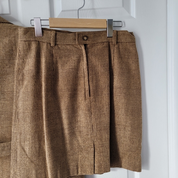 Hechter women's 2 pce suit - Picture 6 of 8